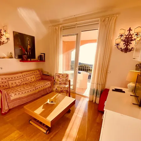 La Frisaia Vista Mare L4 Apartment *