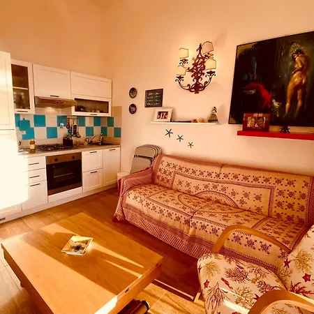 Apartment La Frisaia Vista Mare L4