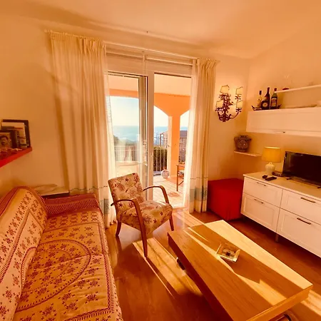 Apartment La Frisaia Vista Mare L4